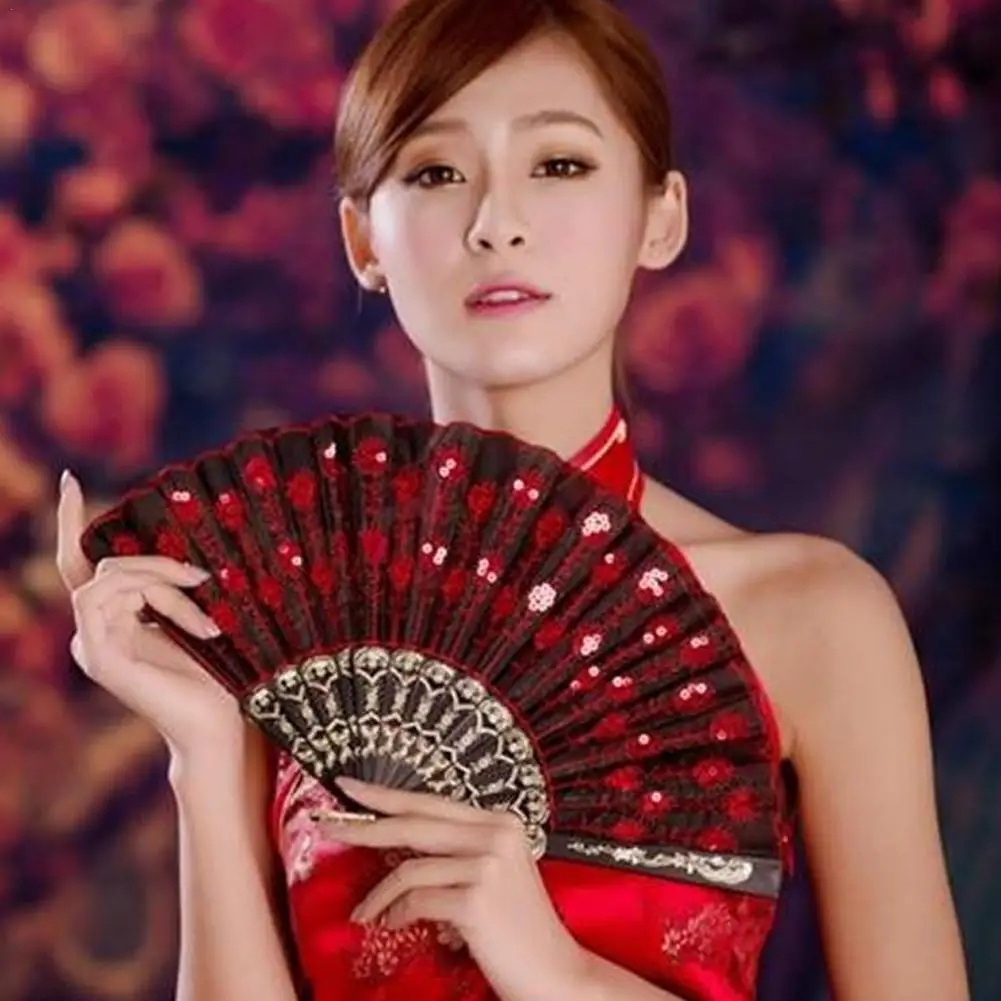 Fashion Peacock Sequin Dance Fan Square Dance Fan Decorative Decoration Cloth Dance Props Folding Plastic For Parties Fans A6B1
Fashion Peacock Sequin Dance Fan Square Dance Fan Decorative Decoration Cloth Dance Props Folding Plastic For Parties Fans A6B1