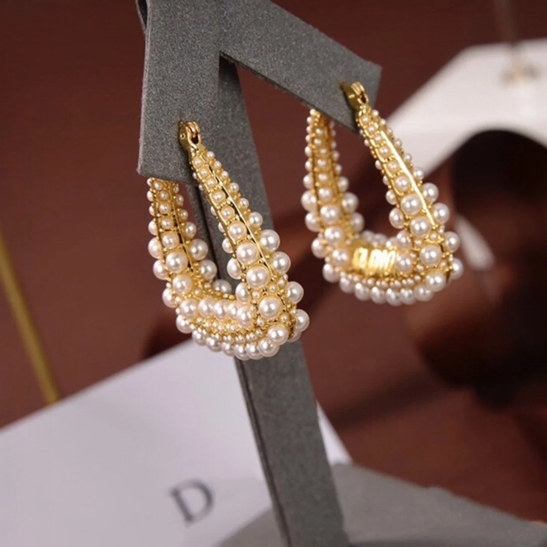 Earrings 2021 Trend Hyperbole Unique High-quality New Popular Hot-selling Brass Pearl Noble Jewelry Women Earrings Gift
Earrings 2021 Trend Hyperbole Unique High-quality New Popular Hot-selling Brass Pearl Noble Jewelry Women Earrings Gift