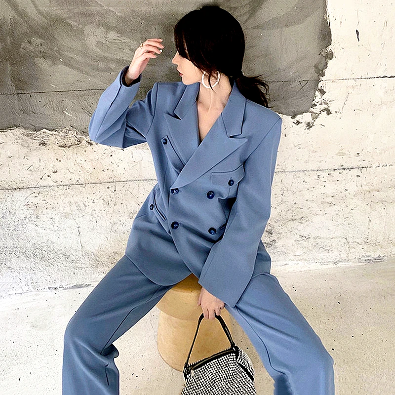 Хорошее качество дамы из 2 частей; Комплекты дизайнерской Стиль Роскошный Блейзер Женская куртка-пальто и брюки с завышенной талией штаны к...
Хорошее качество дамы из 2 частей; Комплекты дизайнерской Стиль Роскошный Блейзер Женская куртка-пальто и брюки с завышенной талией штаны к...