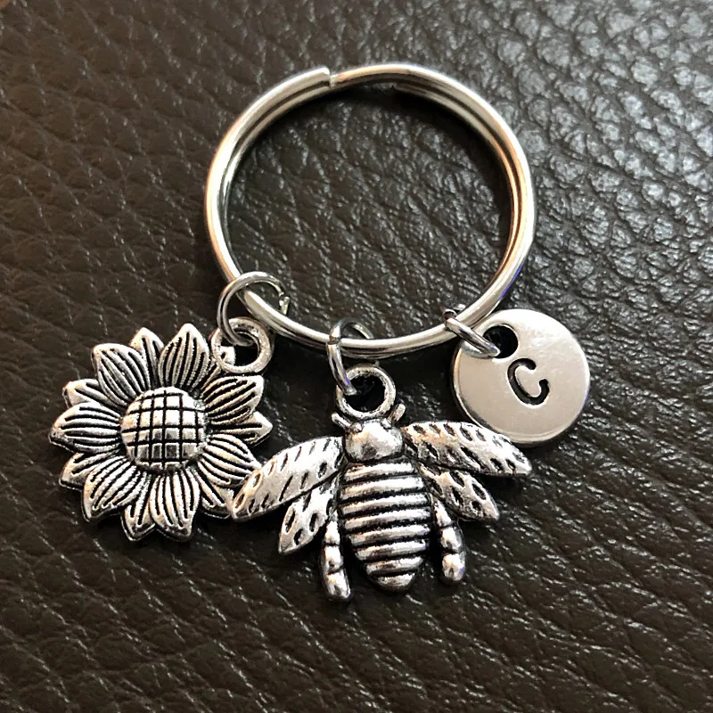 Bee keychain, Bee sunflower charm, insect keychain, gift for Bee lovers, A-Z letter jewelry keychain
Bee keychain, Bee sunflower charm, insect keychain, gift for Bee lovers, A-Z letter jewelry keychain
