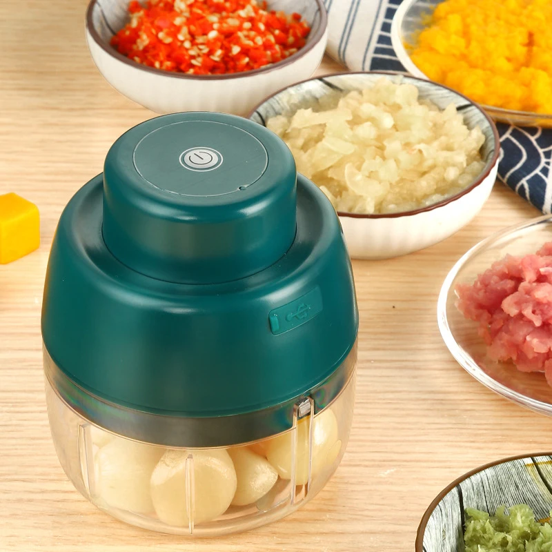45W 200ML Mini Electric Garlic Masher Rugged Mini Crusher Chopper USB Charging Masher Machine for Garlic Ginger Chili Cutter
45W 200ML Mini Electric Garlic Masher Rugged Mini Crusher Chopper USB Charging Masher Machine for Garlic Ginger Chili Cutter