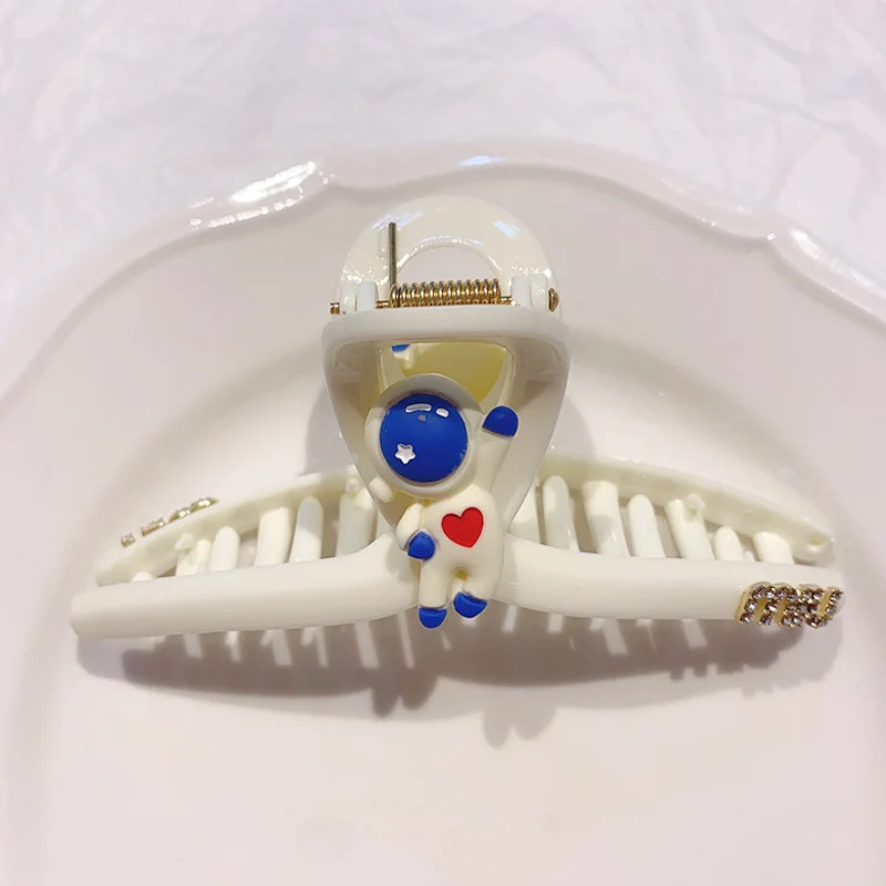 Cartoon astronaut catch clip simulation rocket hair catch cute large shark clip Geometric Hair Crab Hairpin 2021 girl hair claw
Cartoon astronaut catch clip simulation rocket hair catch cute large shark clip Geometric Hair Crab Hairpin 2021 girl hair claw