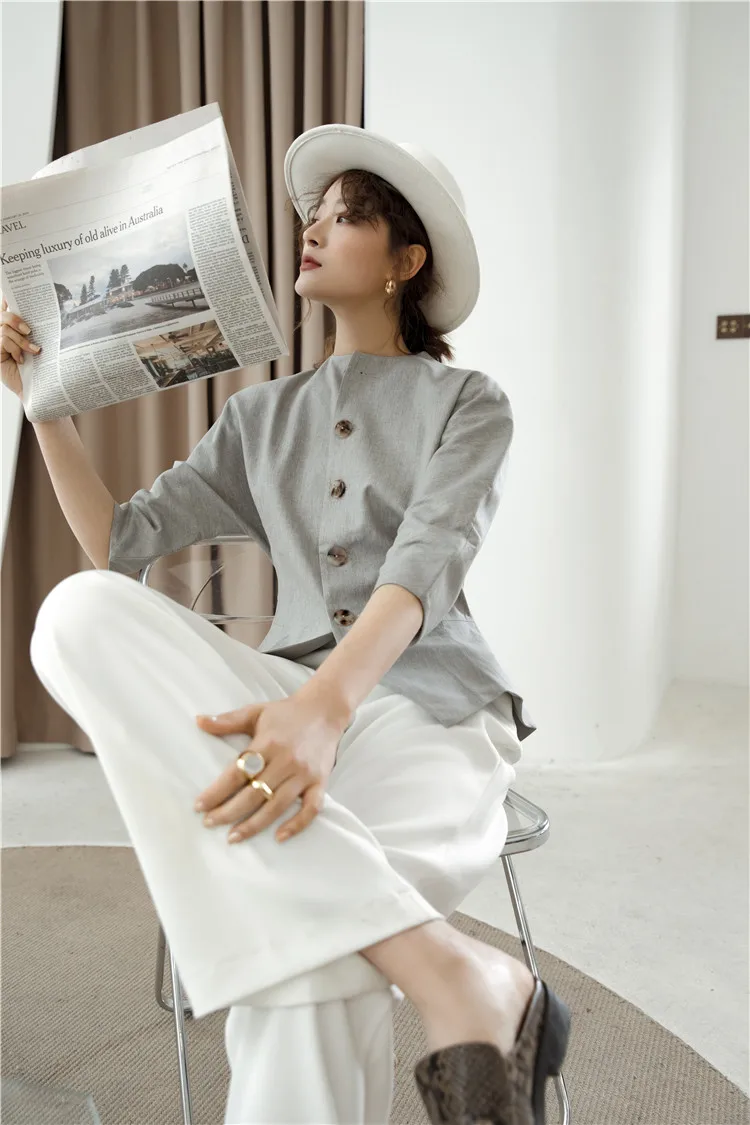 Grey Linen Designer Clothes Long Sleeve Top Autumn Tunic Button Up Blouse Ladies Blouse Minimalist Style Shirt 2020 V590
Grey Linen Designer Clothes Long Sleeve Top Autumn Tunic Button Up Blouse Ladies Blouse Minimalist Style Shirt 2020 V590