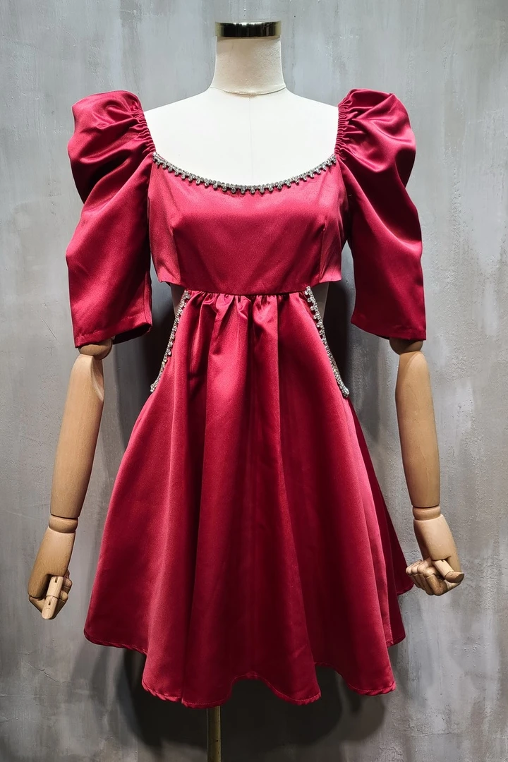 Shuxin Same Style Sexy Low Collar Diamond Midriff Outfit Mercerized Lantern Sleeve Short Sleeve Dress Spring Outdoors
Shuxin Same Style Sexy Low Collar Diamond Midriff Outfit Mercerized Lantern Sleeve Short Sleeve Dress Spring Outdoors