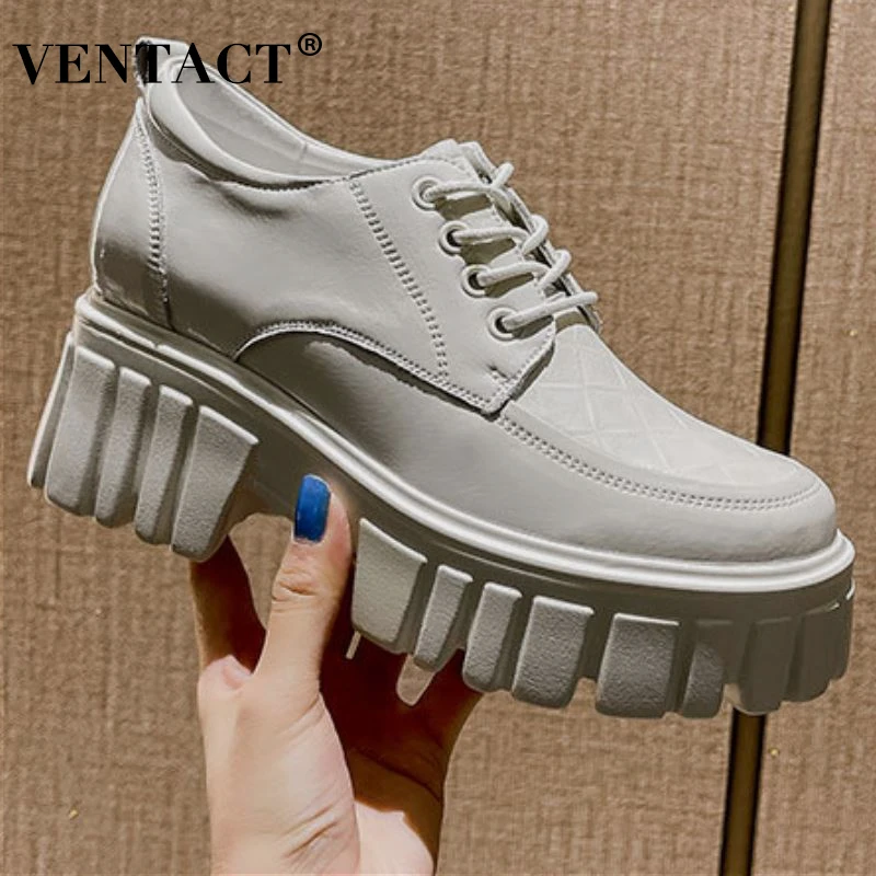 Туфли-лодочки женские на платформе, с круглым носком, на квадратном каблуке, размеры 34-40
Туфли-лодочки женские на платформе, с круглым носком, на квадратном каблуке, размеры 34-40