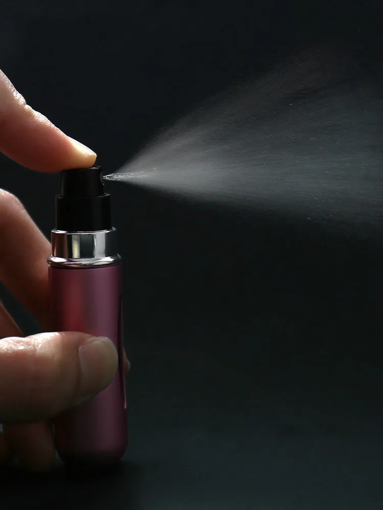 1/3/5Pcs Travel Mini Refillable Conveniet Empty Atomizer Perfume Bottle Scent Airless Cosmetic Containers
1/3/5Pcs Travel Mini Refillable Conveniet Empty Atomizer Perfume Bottle Scent Airless Cosmetic Containers