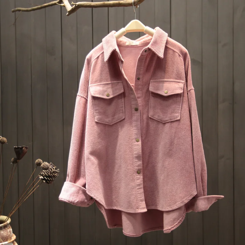 Vintage Corduroy Women Shirts Winter New Design 2021 Turn-Down Collar Pocket Thicken Solid Female Outwear Coats Tops
Vintage Corduroy Women Shirts Winter New Design 2021 Turn-Down Collar Pocket Thicken Solid Female Outwear Coats Tops