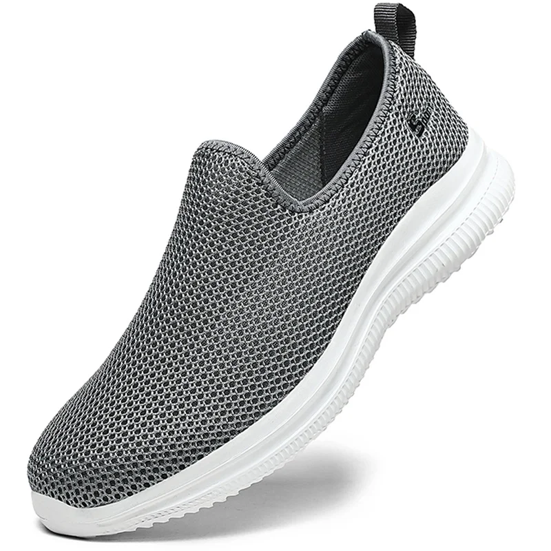 In 2021, light mesh men's shoes, fashionable casual walking shoes and breathable summer casual shoes
In 2021, light mesh men's shoes, fashionable casual walking shoes and breathable summer casual shoes