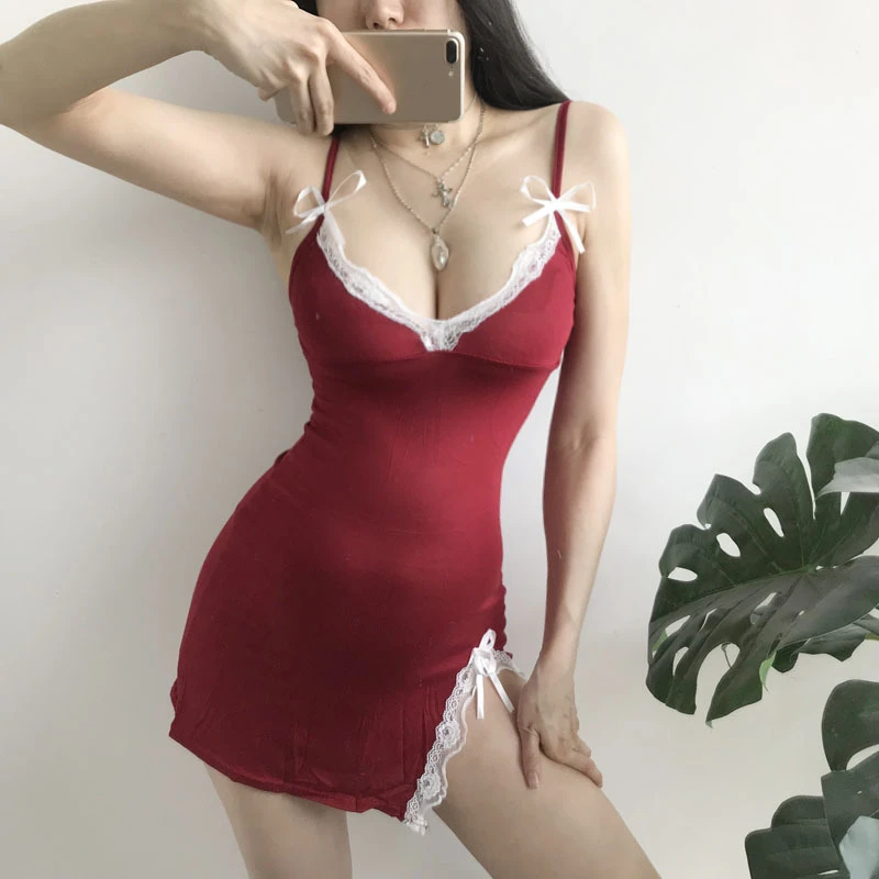 Summer Women Dresses 2021 New Black Sexy Lace Patchwork V Neck Spaghetti Straps Slit Pamaja Dress Homewear Robe Female Clothing
Summer Women Dresses 2021 New Black Sexy Lace Patchwork V Neck Spaghetti Straps Slit Pamaja Dress Homewear Robe Female Clothing