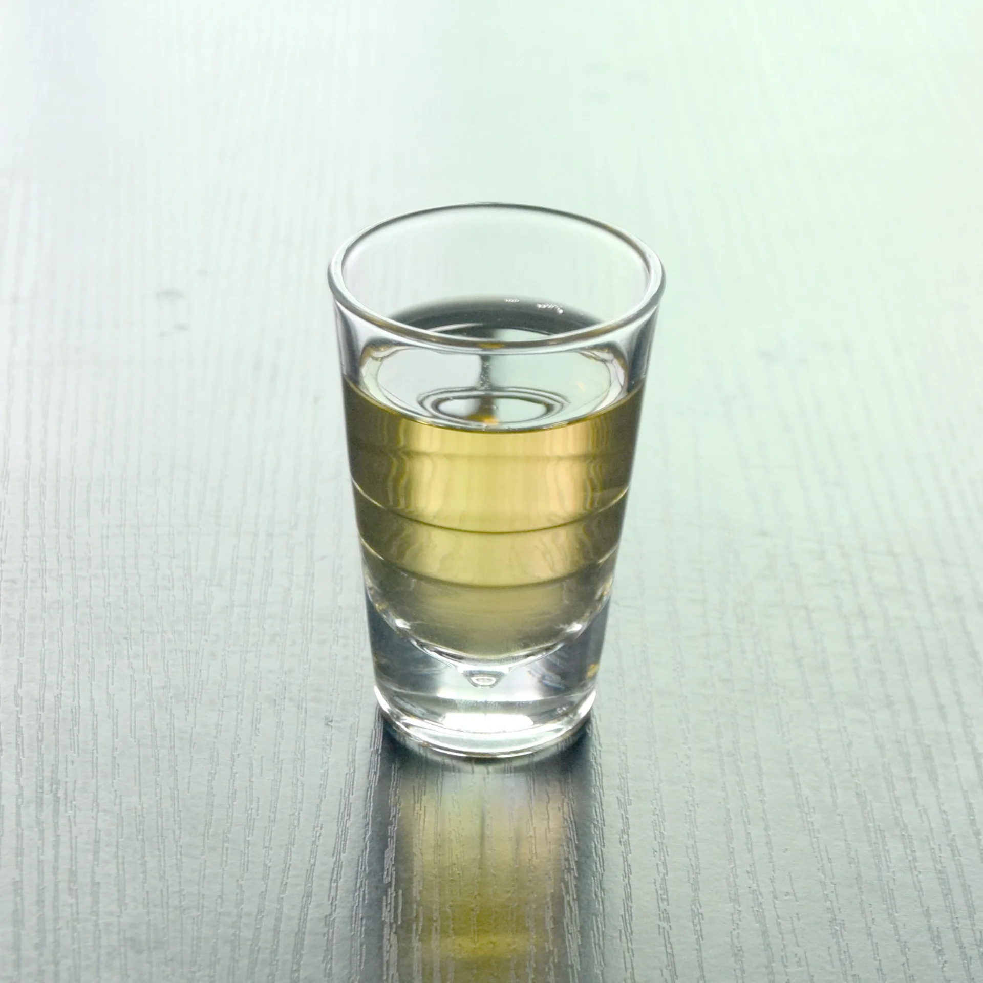2 Pcs/lot classical transparent fashion whiskey wine glass party pub wine drinking glass cups 200901-54
2 Pcs/lot classical transparent fashion whiskey wine glass party pub wine drinking glass cups 200901-54