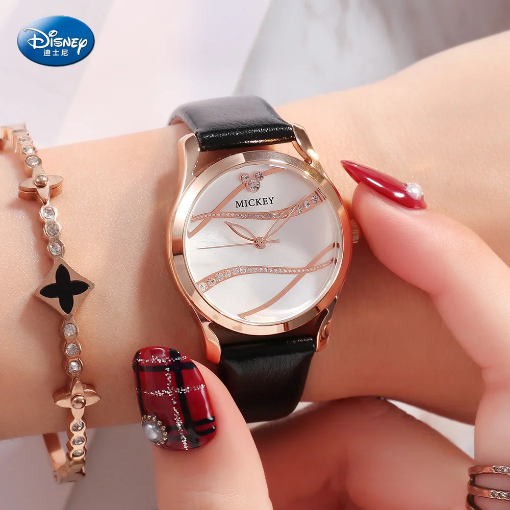 Disney Mickey Mouse Women Quartz Watch 3Bar Waterproof Simple Fashion Cute Round Leather Strap Women Watches Gift Alloy Buckle 
Disney Mickey Mouse Women Quartz Watch 3Bar Waterproof Simple Fashion Cute Round Leather Strap Women Watches Gift Alloy Buckle
