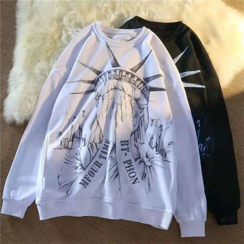 Tops & Tees
Tops & Tees