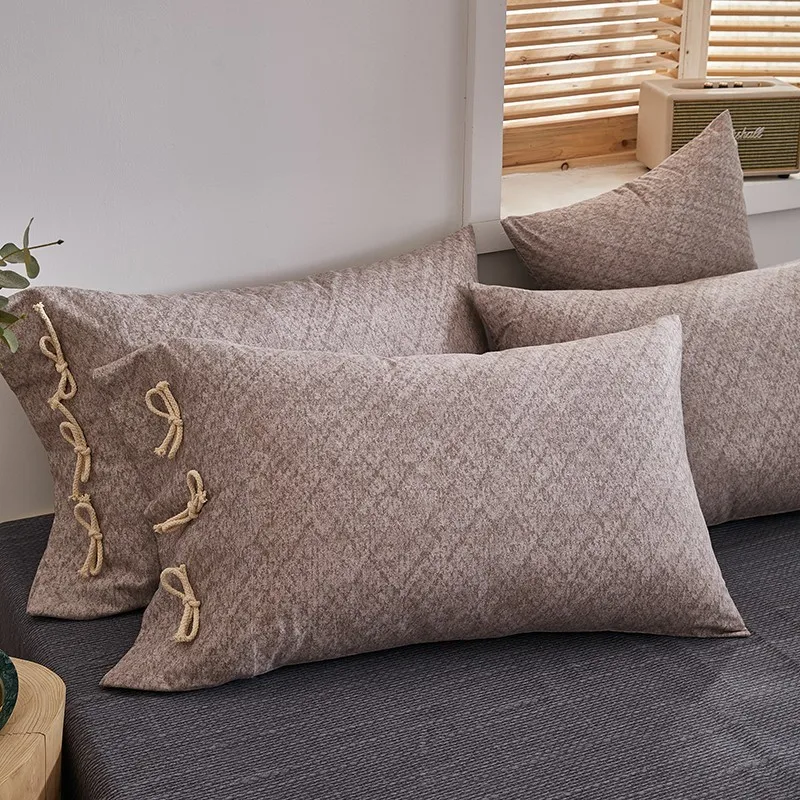 Shabby Vintage Grey Duvet Cover set with Ropes Brushed Cotton Soft Warm Bedding set Bed sheet Pillowcases Queen King size 4Pcs
Shabby Vintage Grey Duvet Cover set with Ropes Brushed Cotton Soft Warm Bedding set Bed sheet Pillowcases Queen King size 4Pcs
