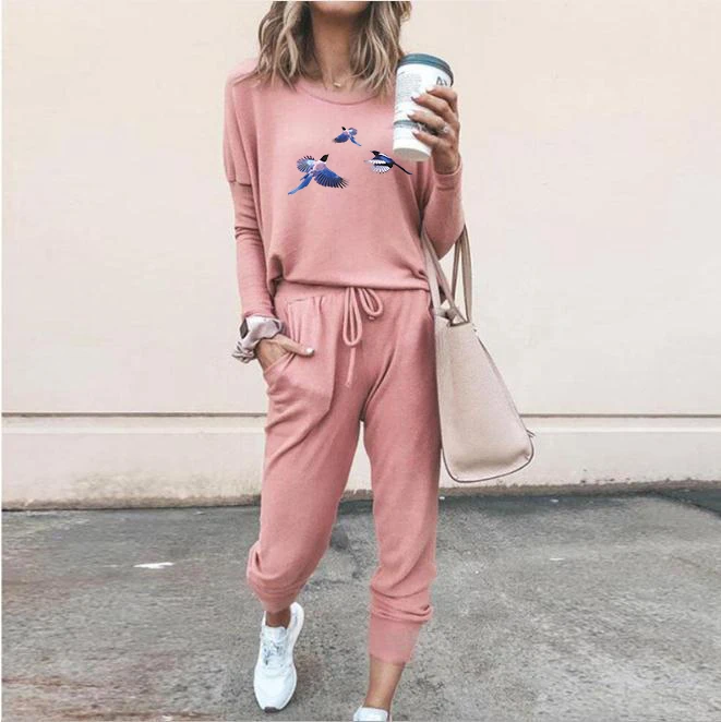 2021 European and American popular autumn and winter new women's clothing home loose solid color long sleeve leisure suit
2021 European and American popular autumn and winter new women's clothing home loose solid color long sleeve leisure suit