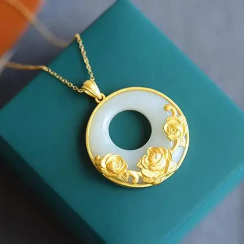 Natural Hetian Jade S925 Sterling Silver round Jade Pendant Pendant Jade Fish Lotus Gilding Craft Vintage Silver Jewelry
Natural Hetian Jade S925 Sterling Silver round Jade Pendant Pendant Jade Fish Lotus Gilding Craft Vintage Silver Jewelry