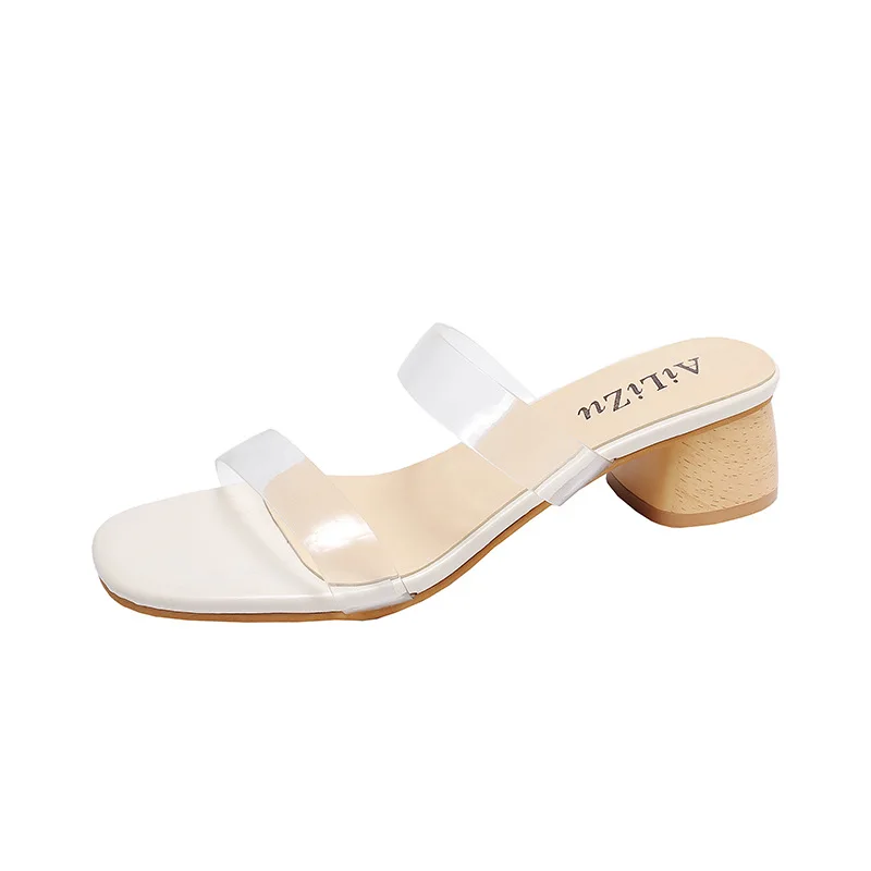 Slippers women's 2021 women's shoes summer one line transparent belt women's thick heel middle heel sandals
Slippers women's 2021 women's shoes summer one line transparent belt women's thick heel middle heel sandals