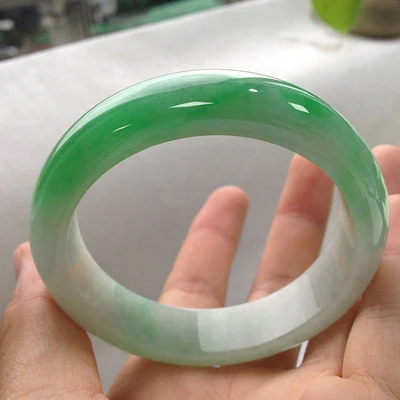 Натуральный бирманский жадеит 54-64 мм зеленый двухцветный браслет элегантные ювелирные изделия принцессы отправить маму подруге
Натуральный бирманский жадеит 54-64 мм зеленый двухцветный браслет элегантные ювелирные изделия принцессы отправить маму подруге