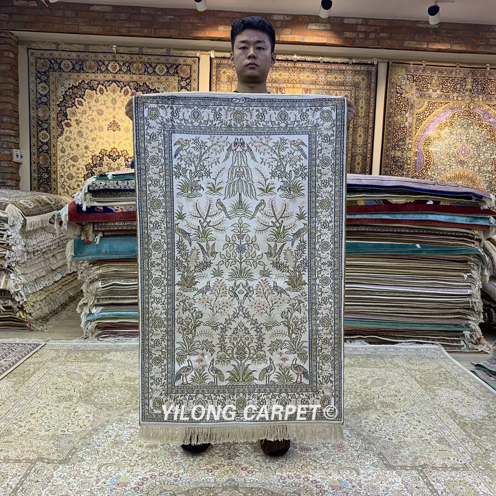 Yilong 2,5 'x4' персидский шелковый ковер четыре сезона vantage маленький шелковый ковер (HF163B)
Yilong 2,5 'x4' персидский шелковый ковер четыре сезона vantage маленький шелковый ковер (HF163B)