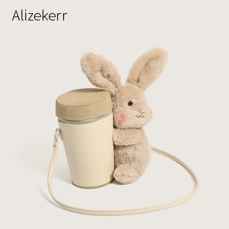 Faux Fur Rabbit Bucket Shoulder Bag Women Winter New Korean Fashion Kawaii Water Cup Handbags Cute Plush Purse High Quality
Faux Fur Rabbit Bucket Shoulder Bag Women Winter New Korean Fashion Kawaii Water Cup Handbags Cute Plush Purse High Quality