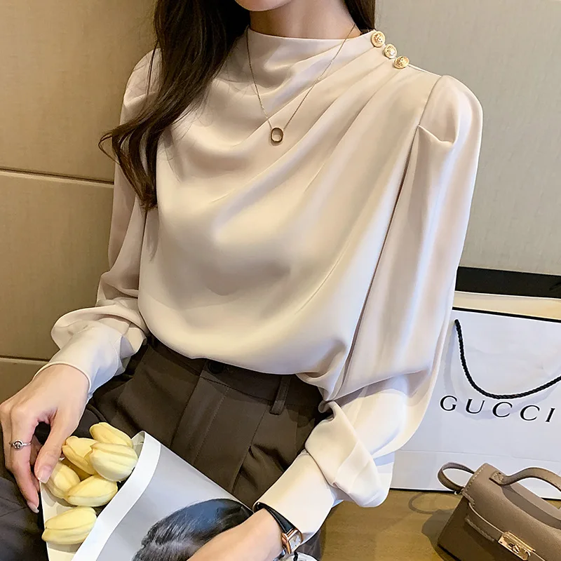 2021 Summer New Style Light Mature Temperament Stand-up Collar Fold Lantern Sleeve Fashion Long-sleeved Top Loose Ladies Shirt
2021 Summer New Style Light Mature Temperament Stand-up Collar Fold Lantern Sleeve Fashion Long-sleeved Top Loose Ladies Shirt