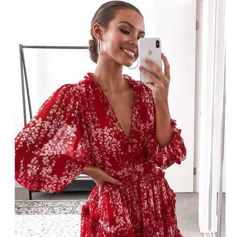 Beach Dress Woman Summer Chiffon Long Sleeve V Neck Sexy Print Dress White Higgh Waist Elegant Hollow Out Mini Dress Female 2021
Beach Dress Woman Summer Chiffon Long Sleeve V Neck Sexy Print Dress White Higgh Waist Elegant Hollow Out Mini Dress Female 2021