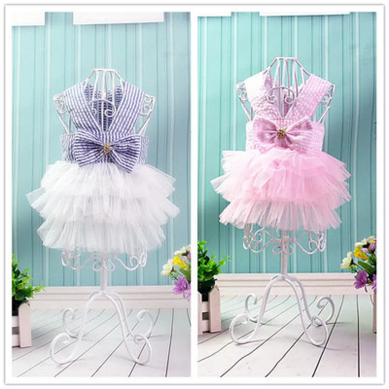 Striped fresh layer cake skirt cat dog Teddy VIP Bichon skirt Fadou Corgi strap spring and summer
Striped fresh layer cake skirt cat dog Teddy VIP Bichon skirt Fadou Corgi strap spring and summer
