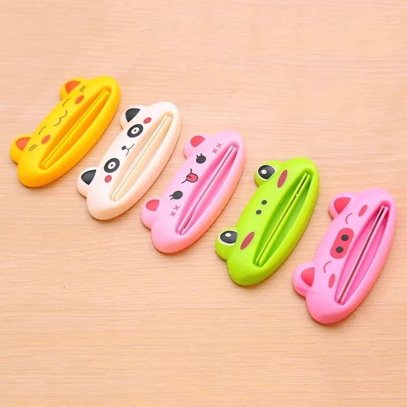 5PC Cute Cartoon Type Nursing Accessories Set Rolling Toothpaste Squeezer Tube Toothpaste Squeezer Dispenser Toothpaste Holder
5PC Cute Cartoon Type Nursing Accessories Set Rolling Toothpaste Squeezer Tube Toothpaste Squeezer Dispenser Toothpaste Holder