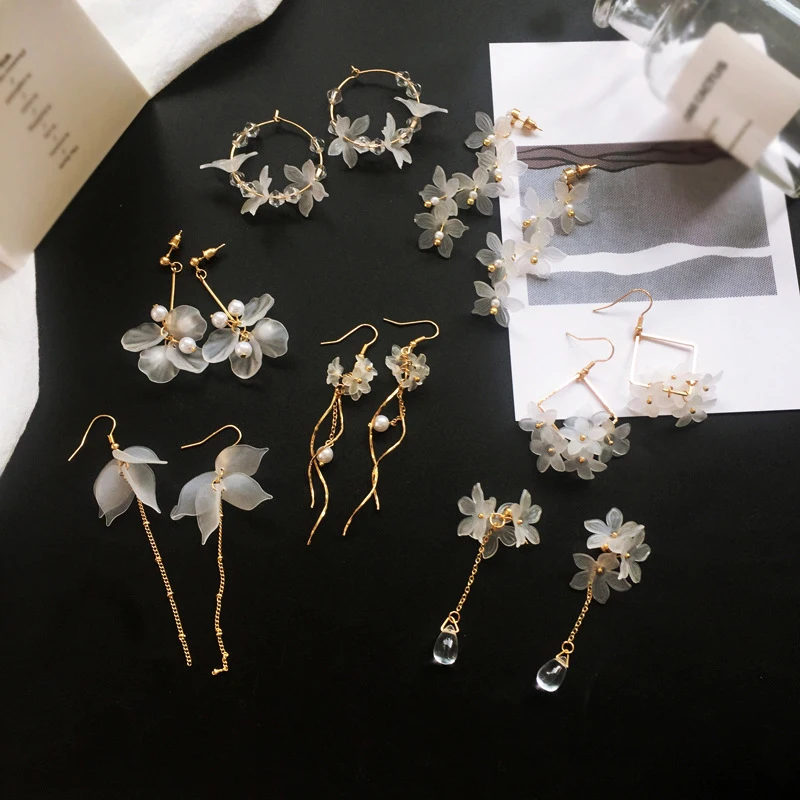 2021New flower handmade bohemia boho earrings women fashion long hanging earrings crystal female wedding earings party jewelry
2021New flower handmade bohemia boho earrings women fashion long hanging earrings crystal female wedding earings party jewelry