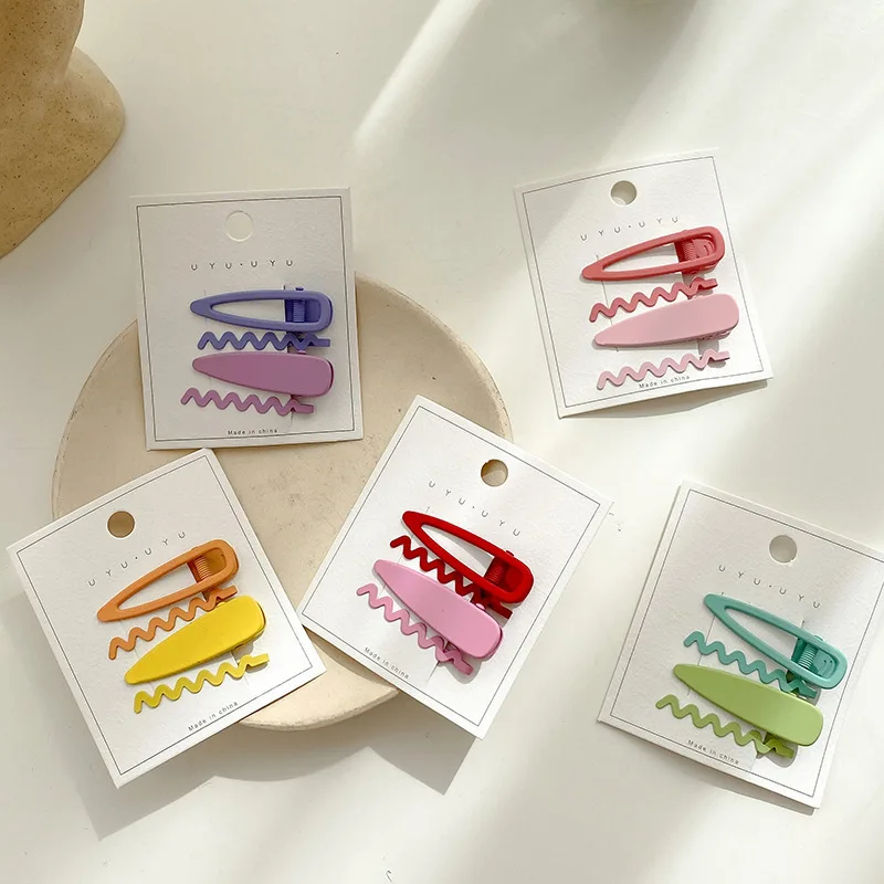 4 Pcs/set Korean Baby Girls Hair Clips Hair Pins Kids Child Accessories Set Headdress Wave Clips Barrettes Hair Styling Tool 
4 Pcs/set Korean Baby Girls Hair Clips Hair Pins Kids Child Accessories Set Headdress Wave Clips Barrettes Hair Styling Tool