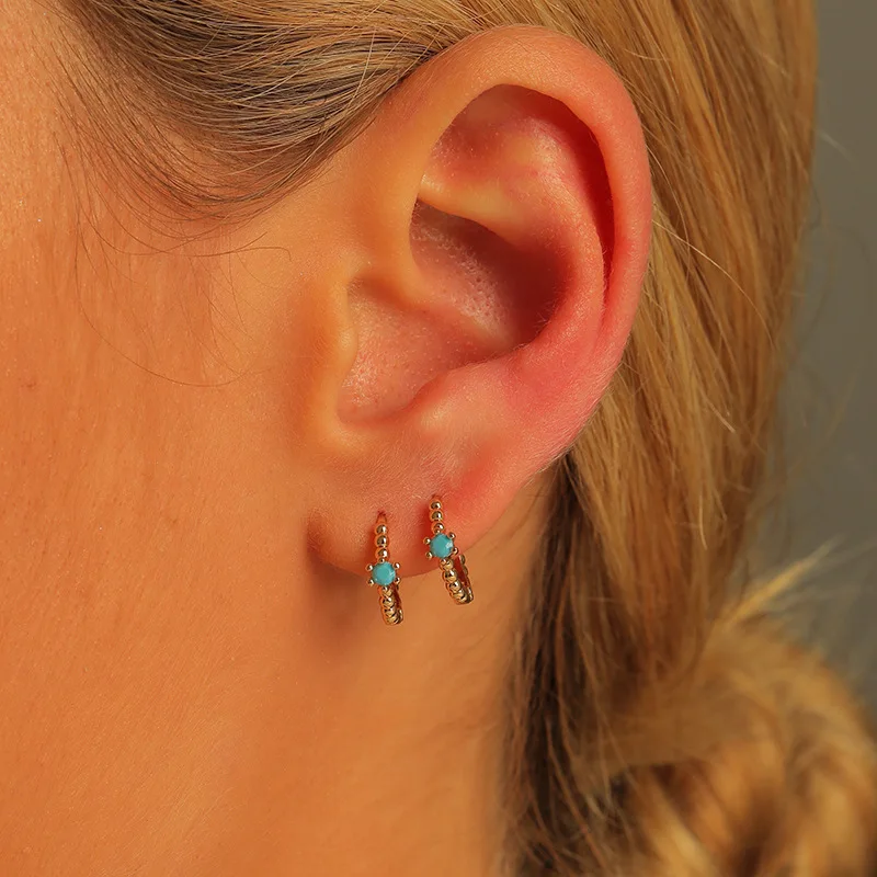 Women Fashion Jewelry Blue Zirconia Copper Mini Huggies Hoops Earrings for Women
Women Fashion Jewelry Blue Zirconia Copper Mini Huggies Hoops Earrings for Women