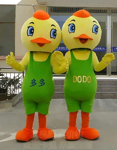 Костюм-талисман в виде птиц
Костюм-талисман в виде птиц