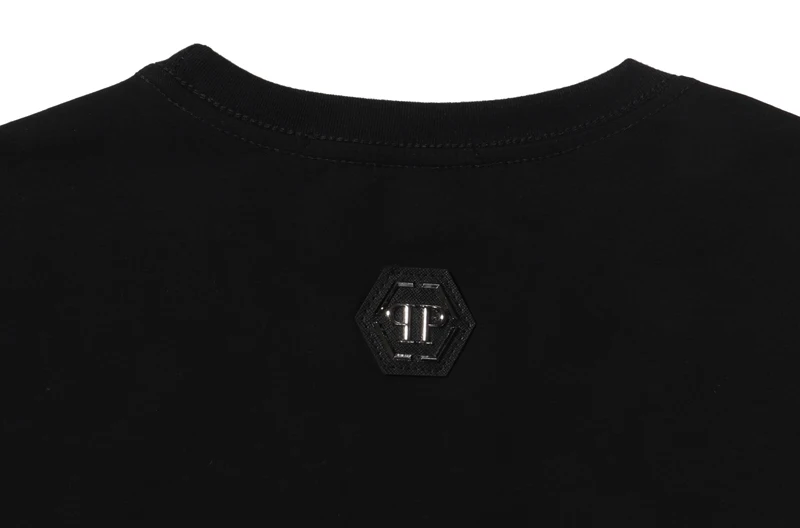 Philipp Plein brand fashion T-shirt summer casual short-sleeved tops trendy street new tops
Philipp Plein brand fashion T-shirt summer casual short-sleeved tops trendy street new tops
