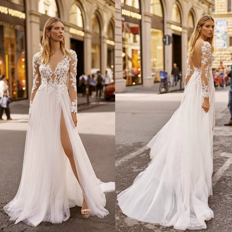2020 Berta Wedding Dresses V Neck Appliqued Long Sleeves Lumbar Lace Bridal Gown Backless High Split Ruffle Sweep Train Robes De
2020 Berta Wedding Dresses V Neck Appliqued Long Sleeves Lumbar Lace Bridal Gown Backless High Split Ruffle Sweep Train Robes De