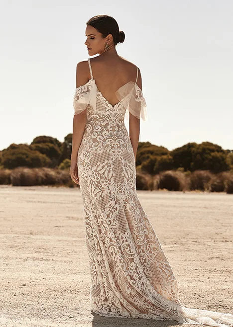 Elegant Lace V-Neck Wedding Dresses Sleeveless Country Style A Line Wedding Gowns Floor Length Bridal Dress Straps HA141
Elegant Lace V-Neck Wedding Dresses Sleeveless Country Style A Line Wedding Gowns Floor Length Bridal Dress Straps HA141