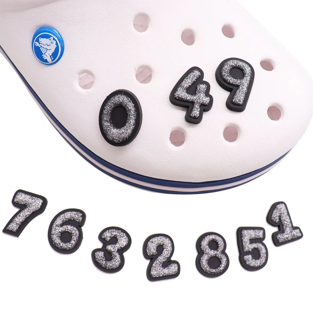 1PCS Shiny Black Arabic Numbers Shoes Charms Accessories Buckle Clog Shoe Decorations DIY Wristbands Croc Jibz Kids Party Gift
1PCS Shiny Black Arabic Numbers Shoes Charms Accessories Buckle Clog Shoe Decorations DIY Wristbands Croc Jibz Kids Party Gift