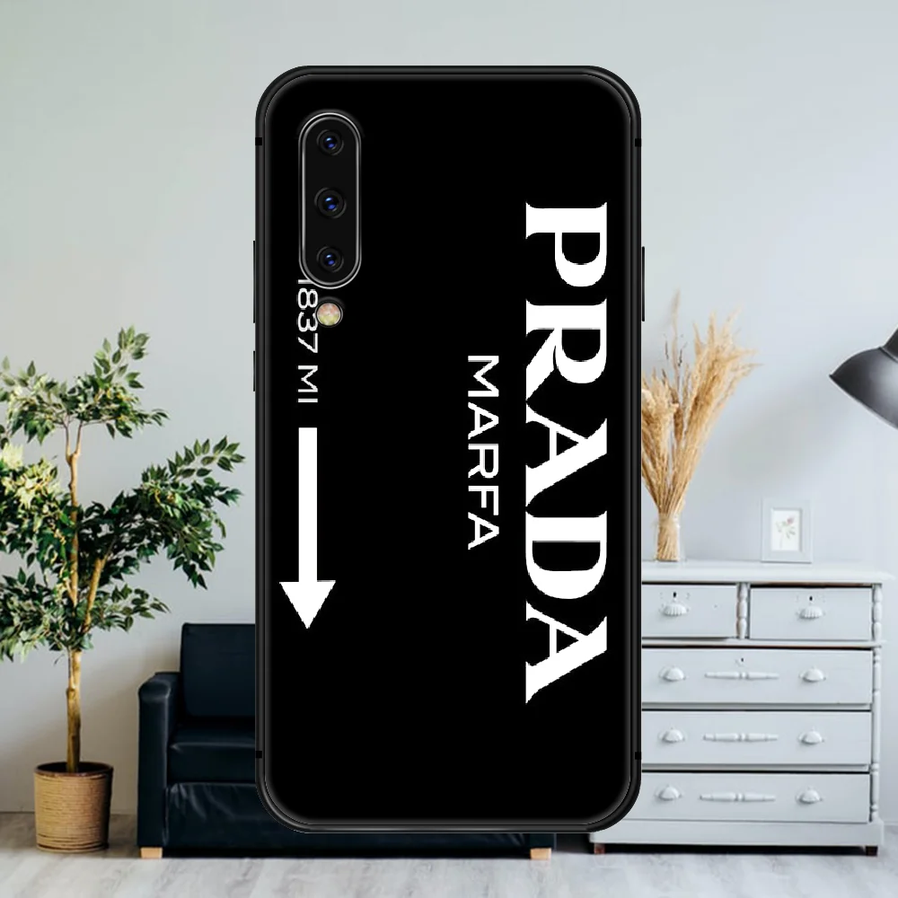 Fashion Italy luxury Brand Phone Case For Samsung Galaxy A 3 5 7 8 10 20 20E 21S 30 30S 40 50 51 70 71 black Coque Painting
Fashion Italy luxury Brand Phone Case For Samsung Galaxy A 3 5 7 8 10 20 20E 21S 30 30S 40 50 51 70 71 black Coque Painting