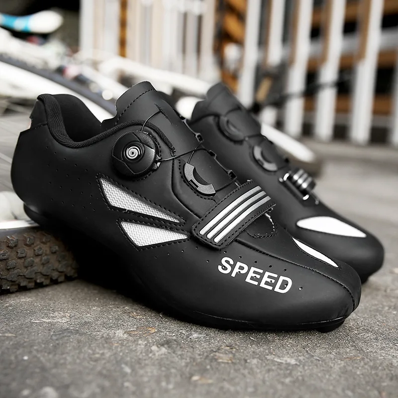Road Mountain Bike for Men Shoe Enduro Motorcycle Boots Sneaker Speed Bicycle Cycling Equipment Cleats Outdoor Sports on The MTB
Road Mountain Bike for Men Shoe Enduro Motorcycle Boots Sneaker Speed Bicycle Cycling Equipment Cleats Outdoor Sports on The MTB