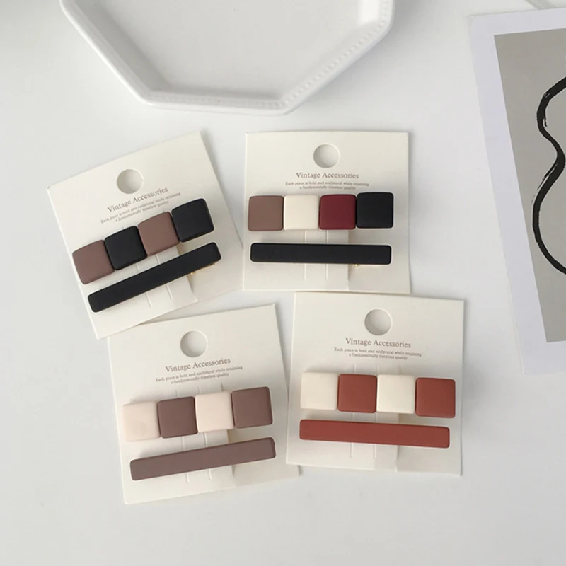 2020 New 2pcs/set Autumn Winter Korean Resin Brown Geometric Oval Square Hair Clip Hairpin Accessories for Women
2020 New 2pcs/set Autumn Winter Korean Resin Brown Geometric Oval Square Hair Clip Hairpin Accessories for Women