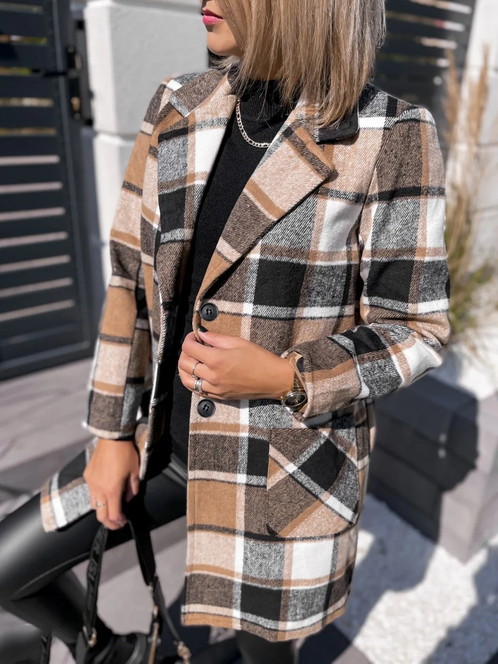 Autumn New Printed Woolen Coat Women Temperament Casual Self Cultivation Single Breasted Plaid Printed Suit Long Woolen Coat
Autumn New Printed Woolen Coat Women Temperament Casual Self Cultivation Single Breasted Plaid Printed Suit Long Woolen Coat