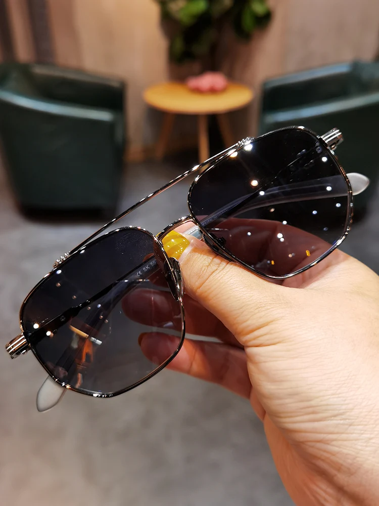 JIANDAN Radiation-Proof Sunglasses Retro Sunglasses For Men And Women Driving Sunglasses Big Face Double Beam Pilot Glasses
JIANDAN Radiation-Proof Sunglasses Retro Sunglasses For Men And Women Driving Sunglasses Big Face Double Beam Pilot Glasses