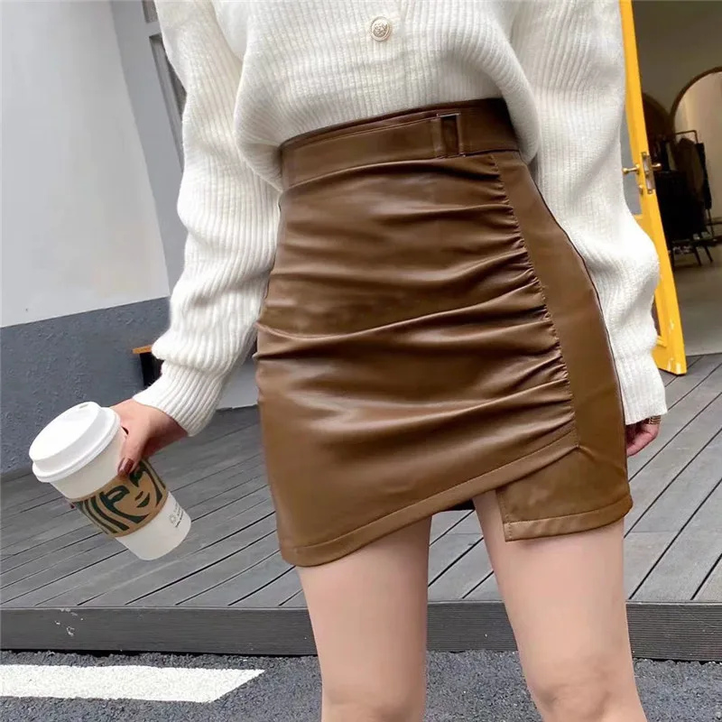 New Autumn Winter Sexy Leather Skirts Women Black White Fashion Korean Style High Waist PU Irregular Mini Skirt Female Clubwear
New Autumn Winter Sexy Leather Skirts Women Black White Fashion Korean Style High Waist PU Irregular Mini Skirt Female Clubwear
