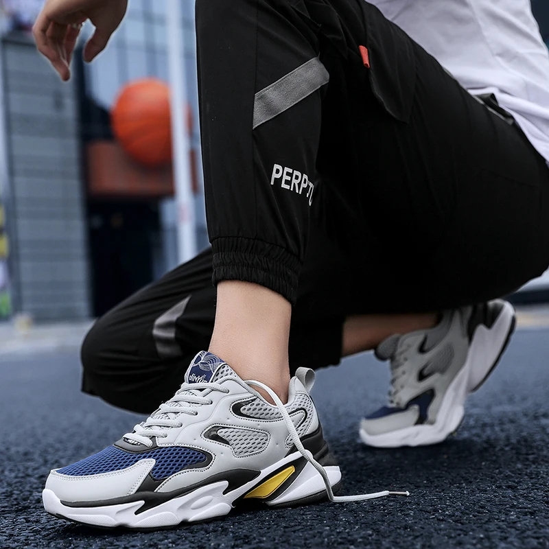 sneakers men Classic low-top running shoes breathable meshsport shoes trending lace-up leisure shoes
sneakers men Classic low-top running shoes breathable meshsport shoes trending lace-up leisure shoes
