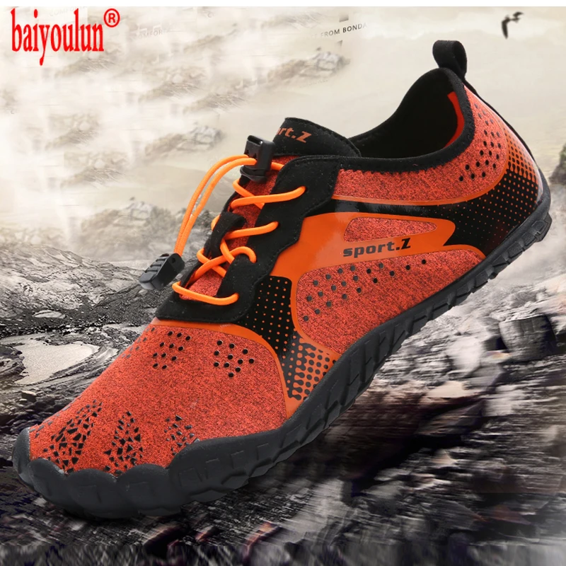 2021Unisex Swimming Shoes Water Sports Aqua Seaside Beach Surfing Slippers Upstream Light Athletic Footwear For Men Women
2021Unisex Swimming Shoes Water Sports Aqua Seaside Beach Surfing Slippers Upstream Light Athletic Footwear For Men Women
