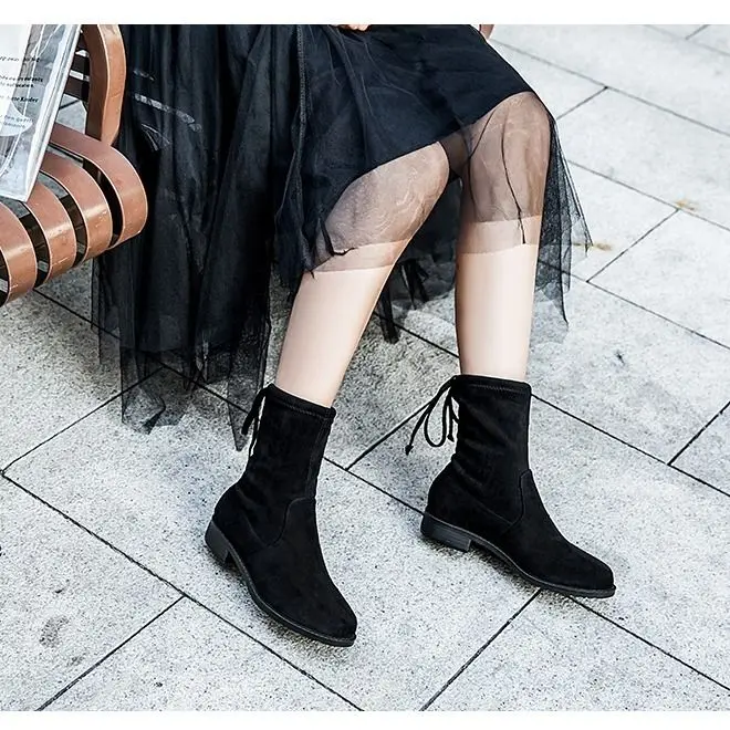 New Martins Boots For Women Boots PU Lace Up Ankle Boots Autumn Warm Fur Lining Winter Boots Ladies Motorcycle Shoes for Girls
New Martins Boots For Women Boots PU Lace Up Ankle Boots Autumn Warm Fur Lining Winter Boots Ladies Motorcycle Shoes for Girls