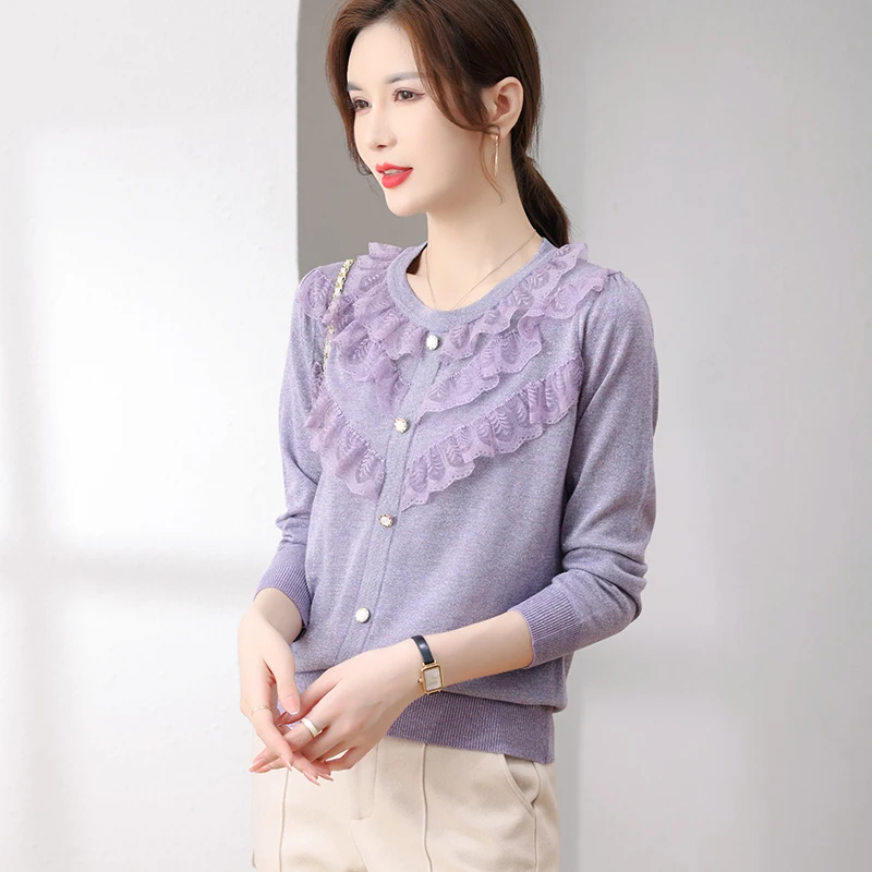 Women's foreign lace stitching sweater top women's 2021 autumn new sweater bottoming shirt
Women's foreign lace stitching sweater top women's 2021 autumn new sweater bottoming shirt