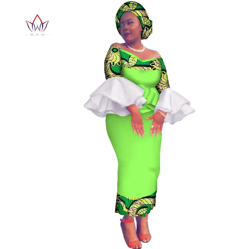 Женское платье-макси в африканском стиле с V-образным вырезом
Женское платье-макси в африканском стиле с V-образным вырезом