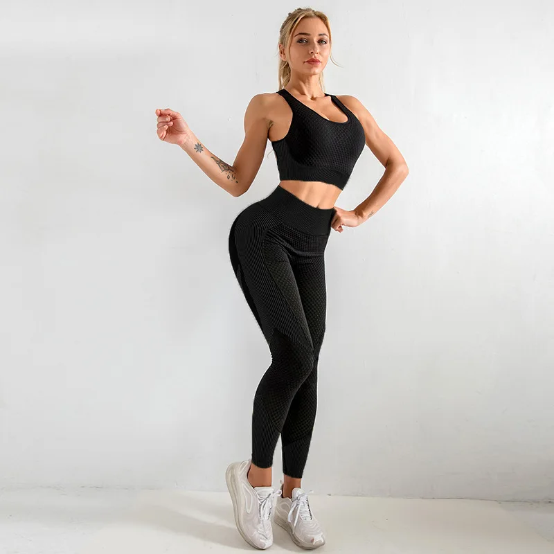 2021 striped yoga bra yoga pants suit fashion sexy women new solid color vest high waist elastic seamless leggings two-piece set
2021 striped yoga bra yoga pants suit fashion sexy women new solid color vest high waist elastic seamless leggings two-piece set