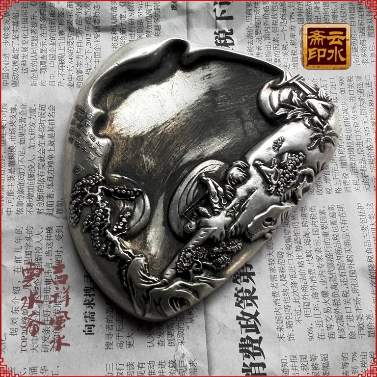Ancient China handmade exquisite Miao silver stationery inkstone fishing plate reading
Ancient China handmade exquisite Miao silver stationery inkstone fishing plate reading