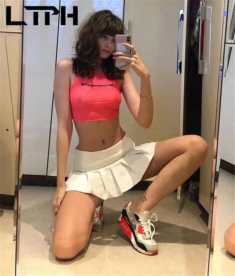 LTPH ins fashion corduroy white pleated skirt women sexy high waist streetwear casual mini skirts 2021 autumn new
LTPH ins fashion corduroy white pleated skirt women sexy high waist streetwear casual mini skirts 2021 autumn new