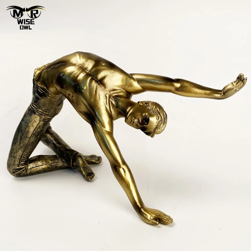 Полимерные креативные современные статуэтки для интерьера, офисные украшения, украшение для гостиной, настольное украшение, аксессуары дл...
Полимерные креативные современные статуэтки для интерьера, офисные украшения, украшение для гостиной, настольное украшение, аксессуары дл...